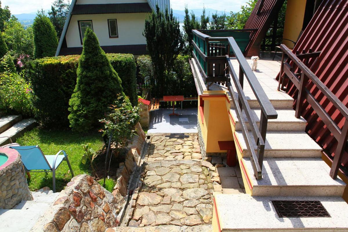 Domek Caloroczny Tresna Agata Экстерьер фото