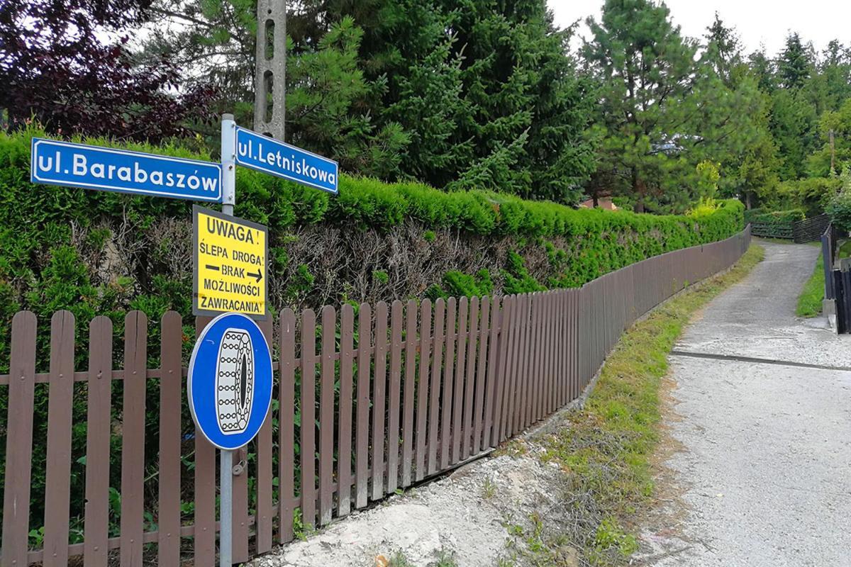 Domek Caloroczny Tresna Agata Экстерьер фото
