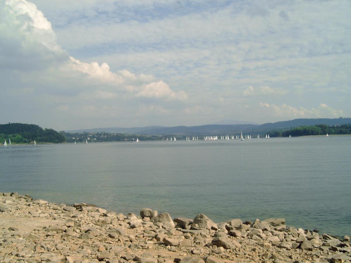 Domek Caloroczny Tresna Agata Экстерьер фото